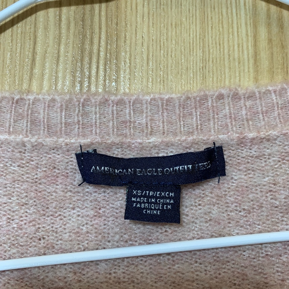 American Eagle Light Dusty Pink Sweater - Picture 3 of 4